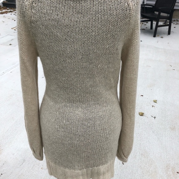 Beautiful Beige Sweater top - Picture 9 of 9